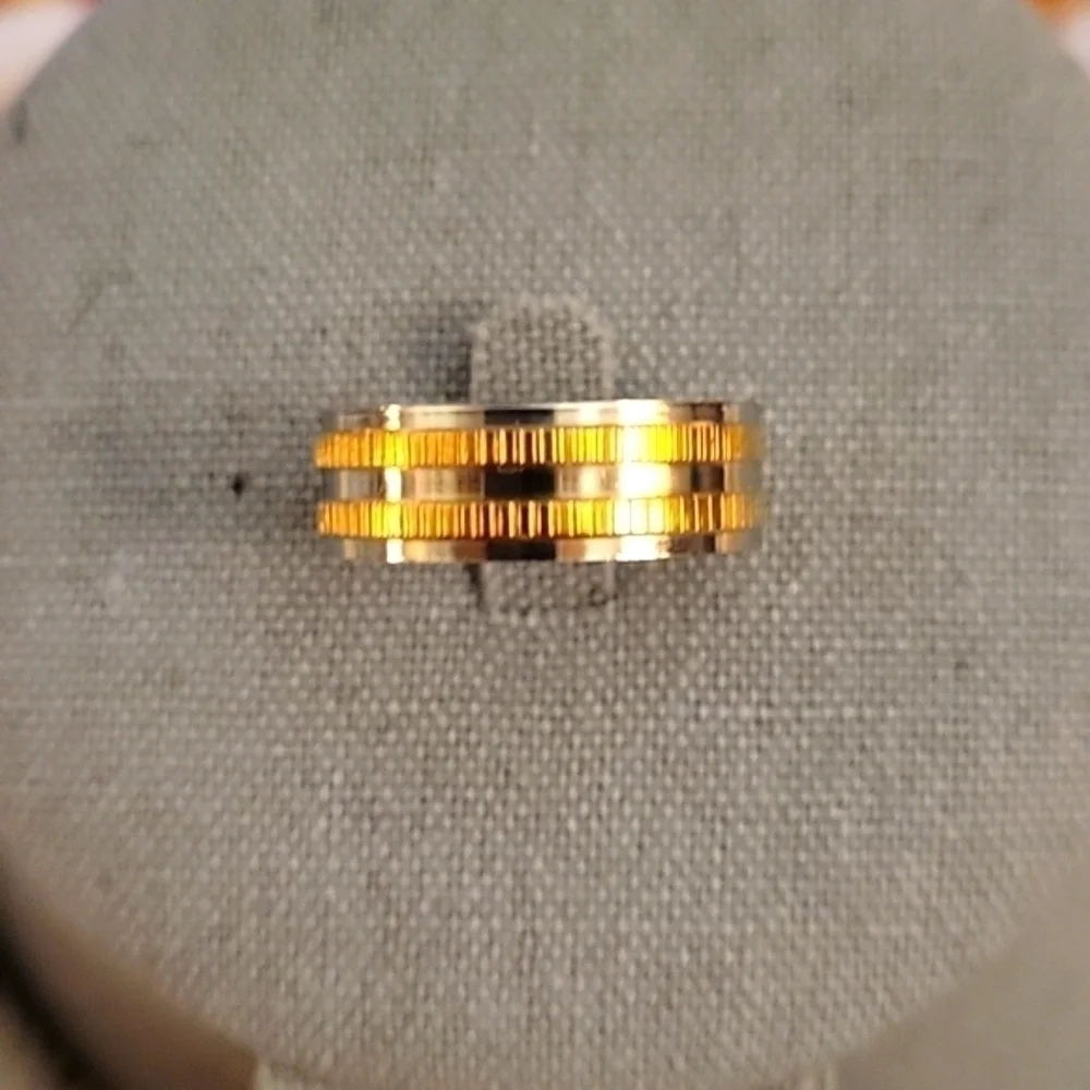 Men's Two Tone Stainless Steel Wedding Band Size 12